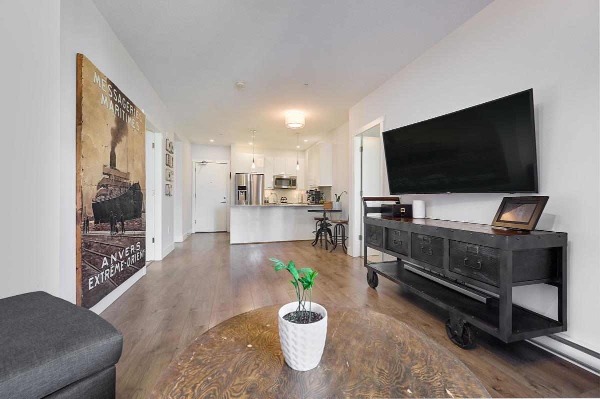 314 20175 53 Avenue Property Photo 9