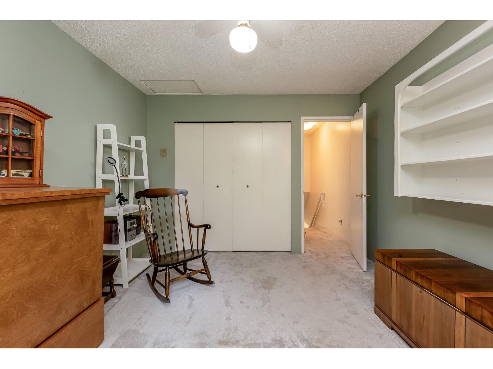 54 6537 138 Street Property Photo 19