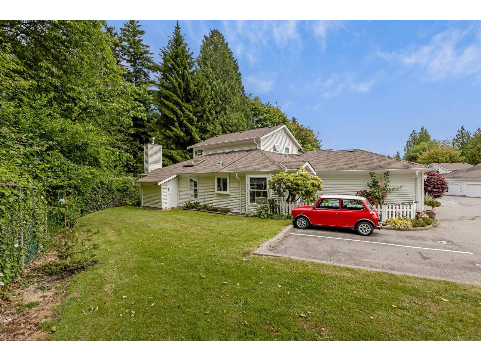 54 6537 138 Street Property Photo 22