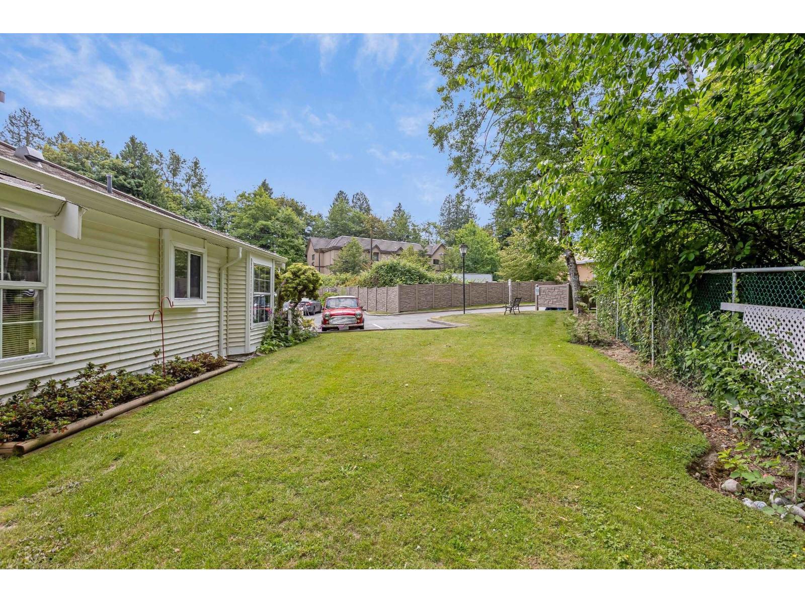 54 6537 138 Street Property Photo 23