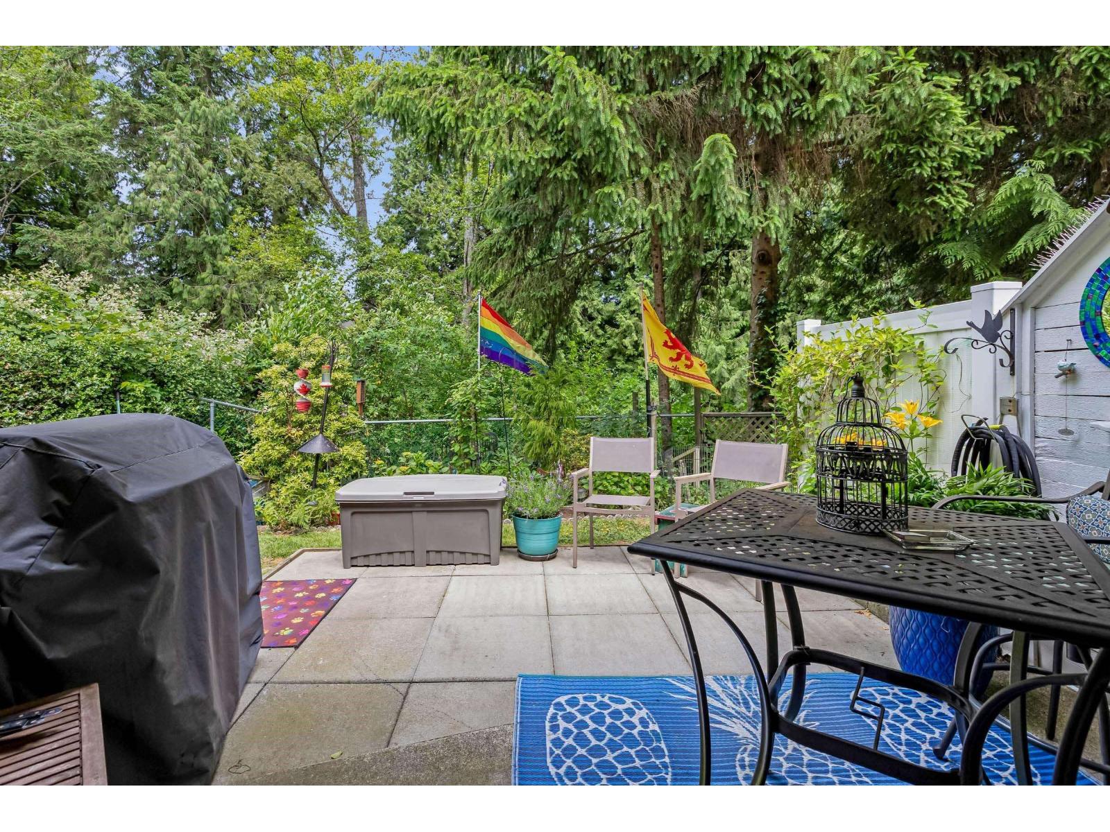 54 6537 138 Street Property Photo 25