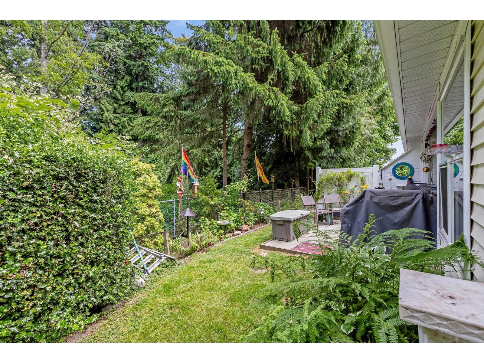 54 6537 138 Street Property Photo 26