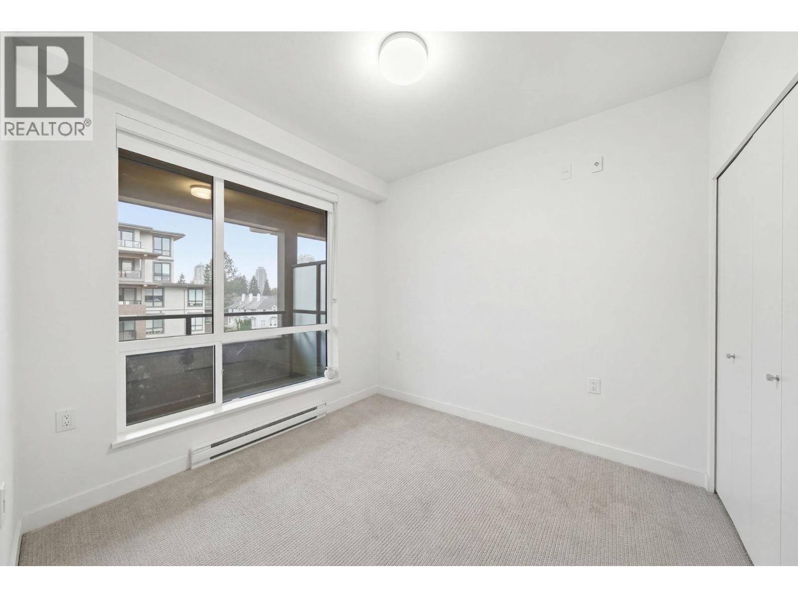 418 7588 16th Street Property Photo 9