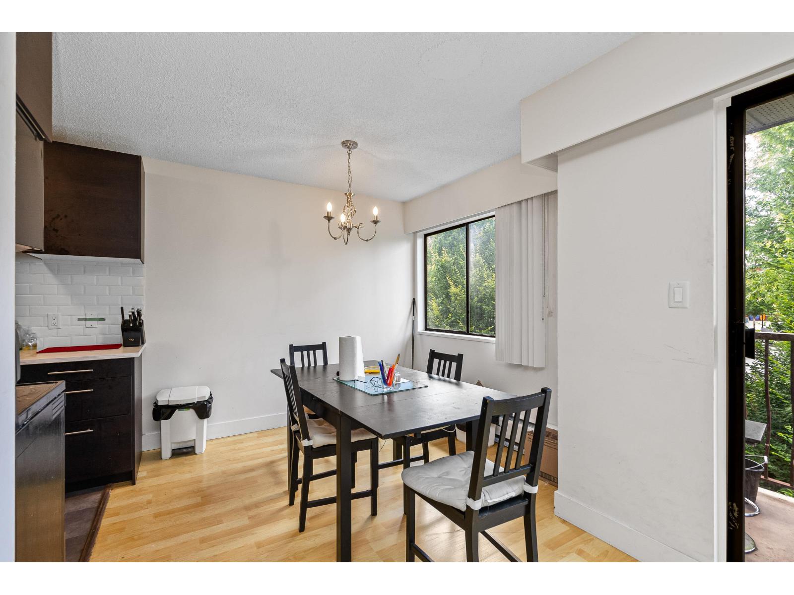 347 1909 Salton Road Property Photo 10