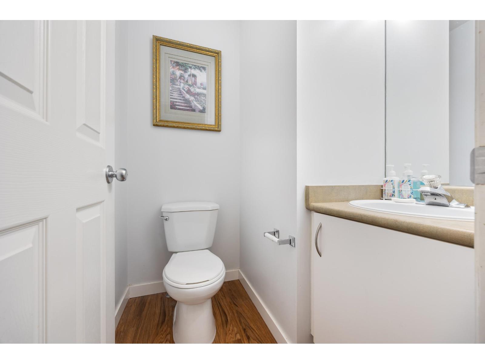 22 15355 26 Avenue Property Photo 15