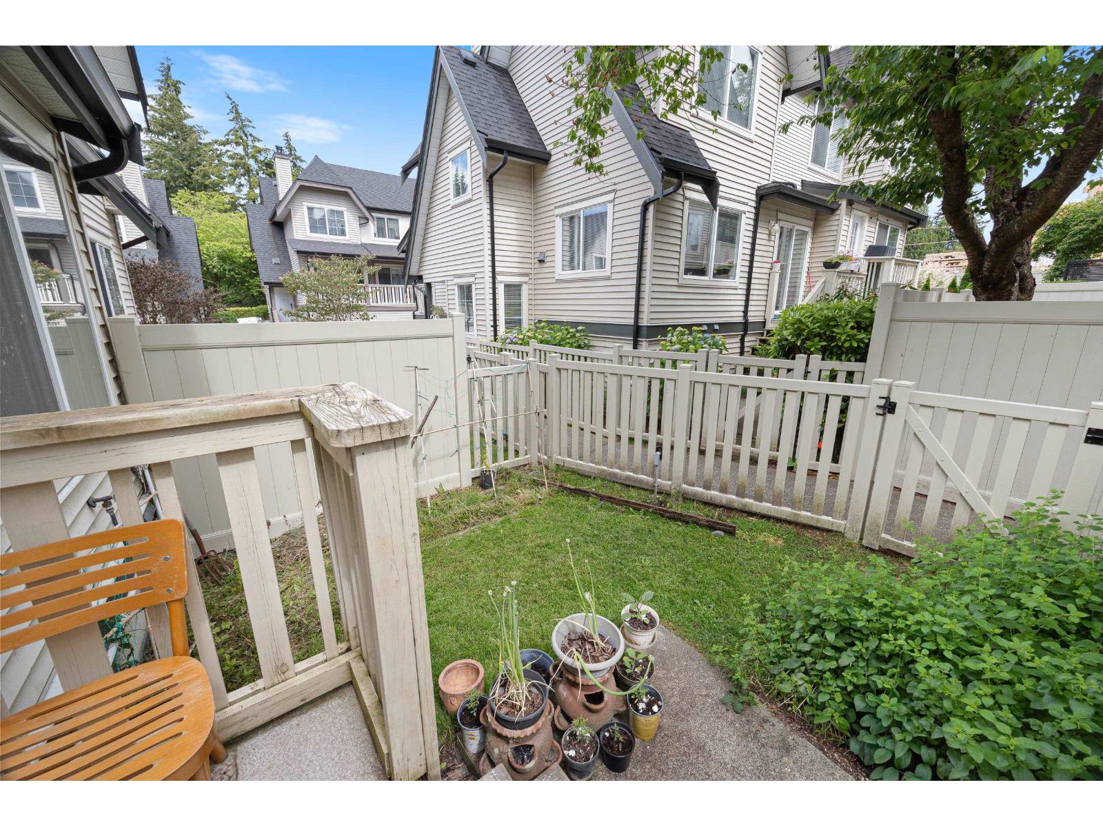 22 15355 26 Avenue Property Photo 27