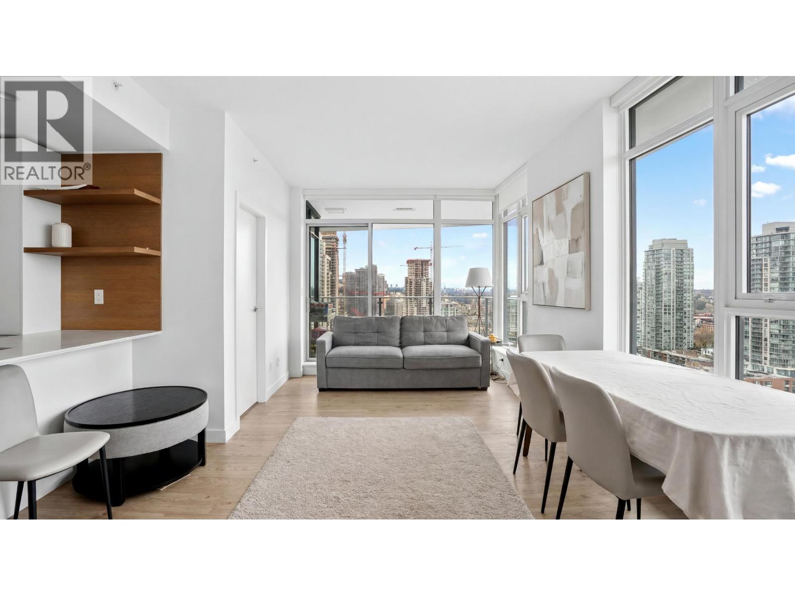 3408 2181 Madison Avenue Property Photo 1