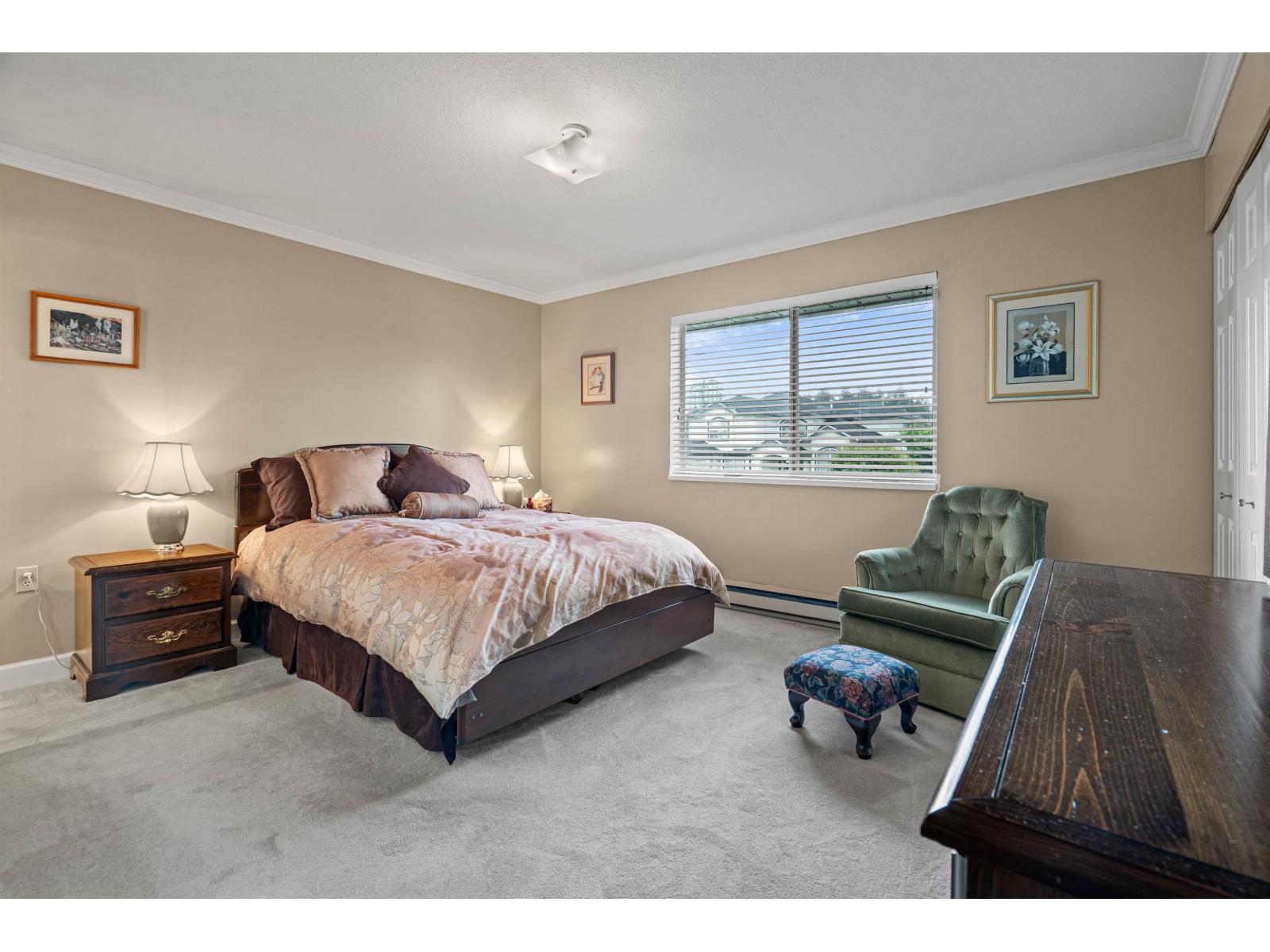 14 2475 Emerson Street Property Photo 8