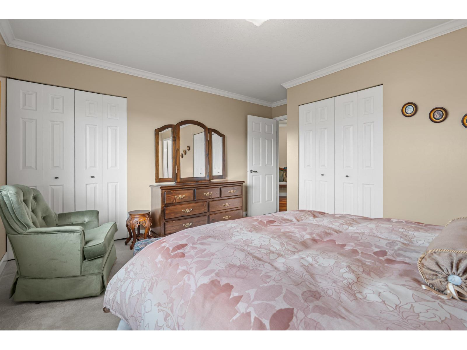 14 2475 Emerson Street Property Photo 29