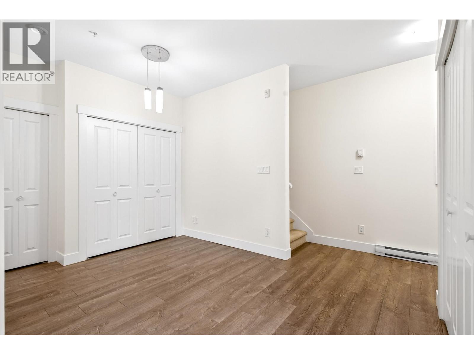 12 4033 Dominion Street Property Photo 16