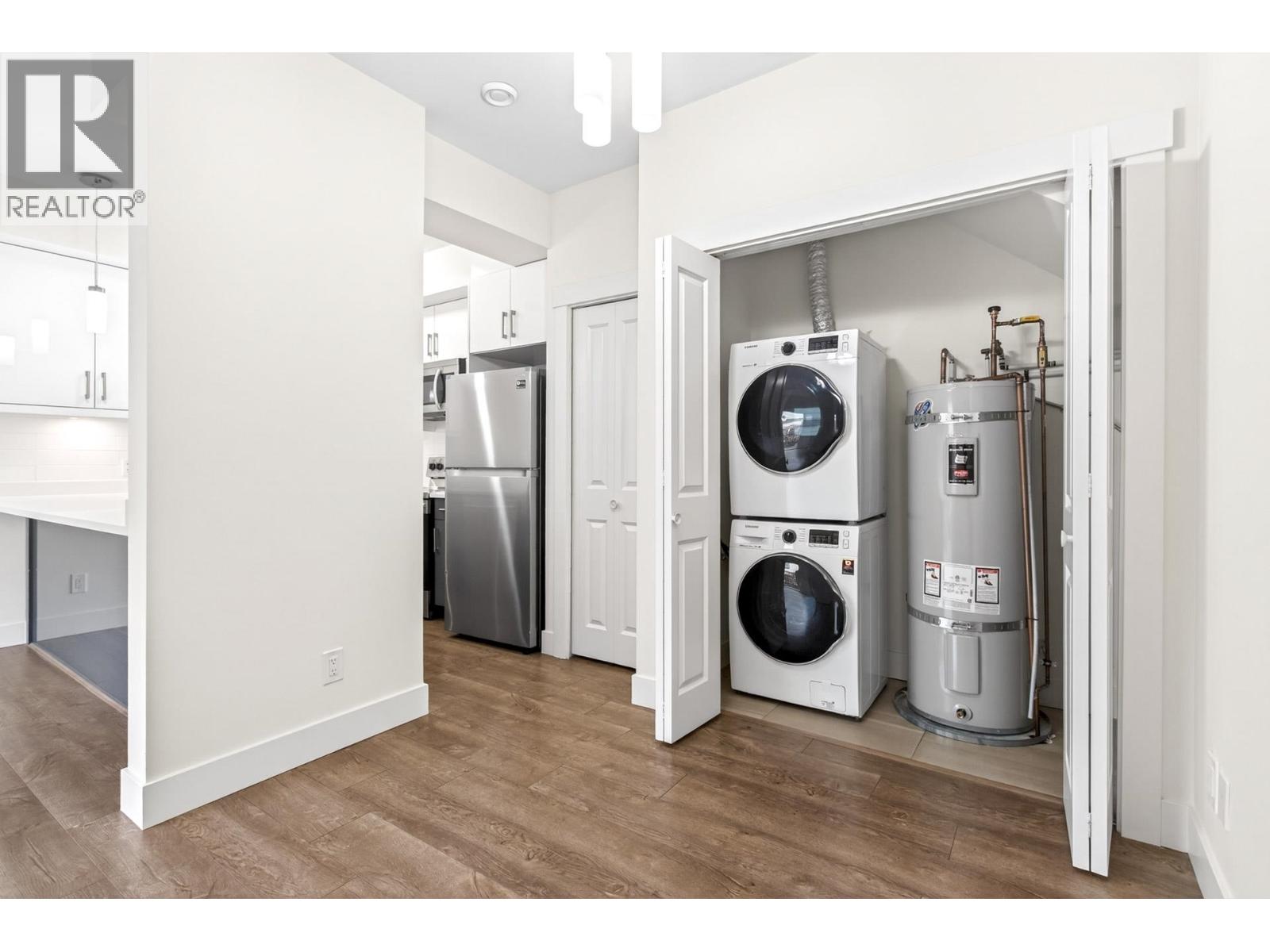 12 4033 Dominion Street Property Photo 19