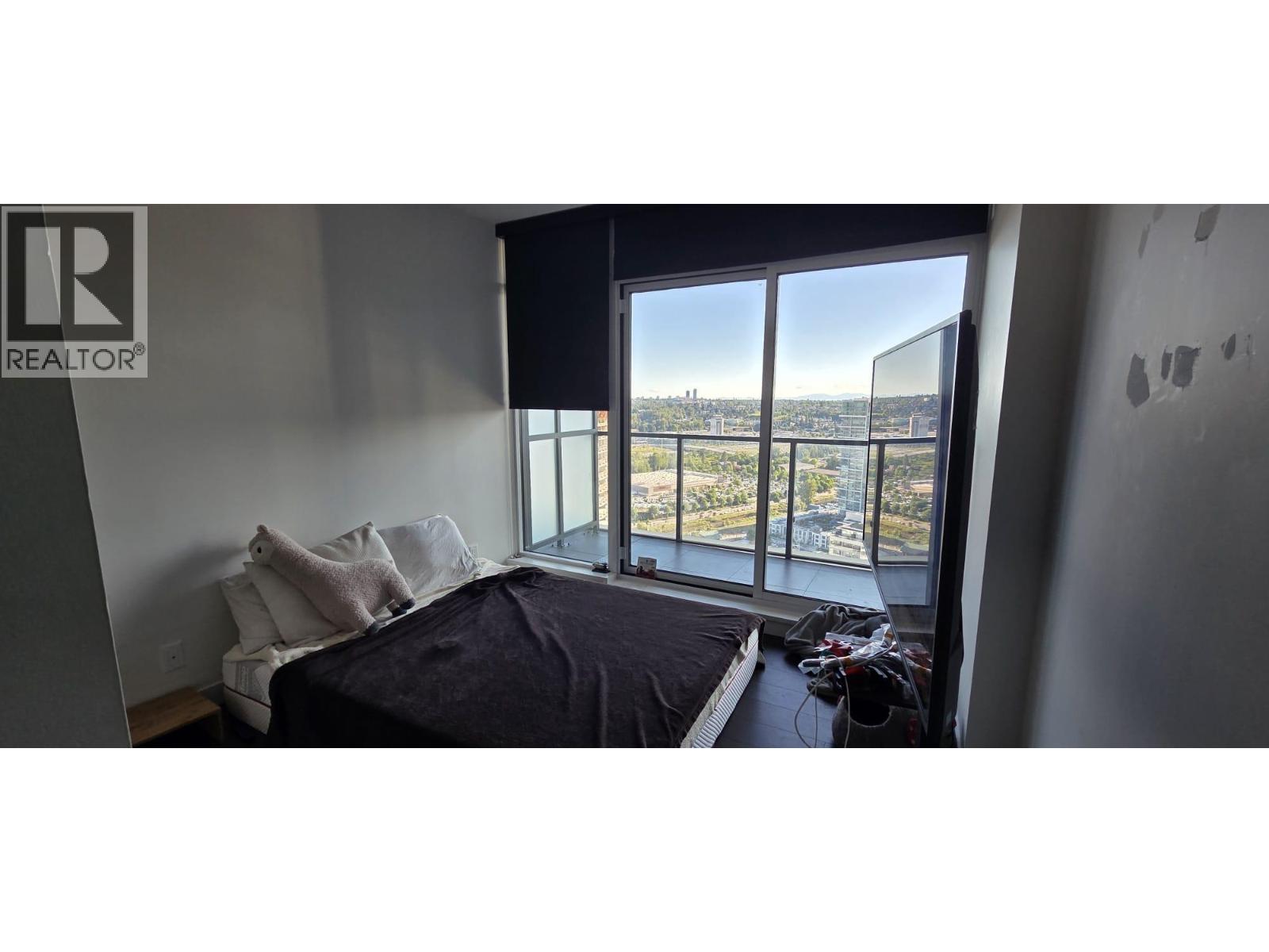 3004 4890 Lougheed Highway Property Photo 10
