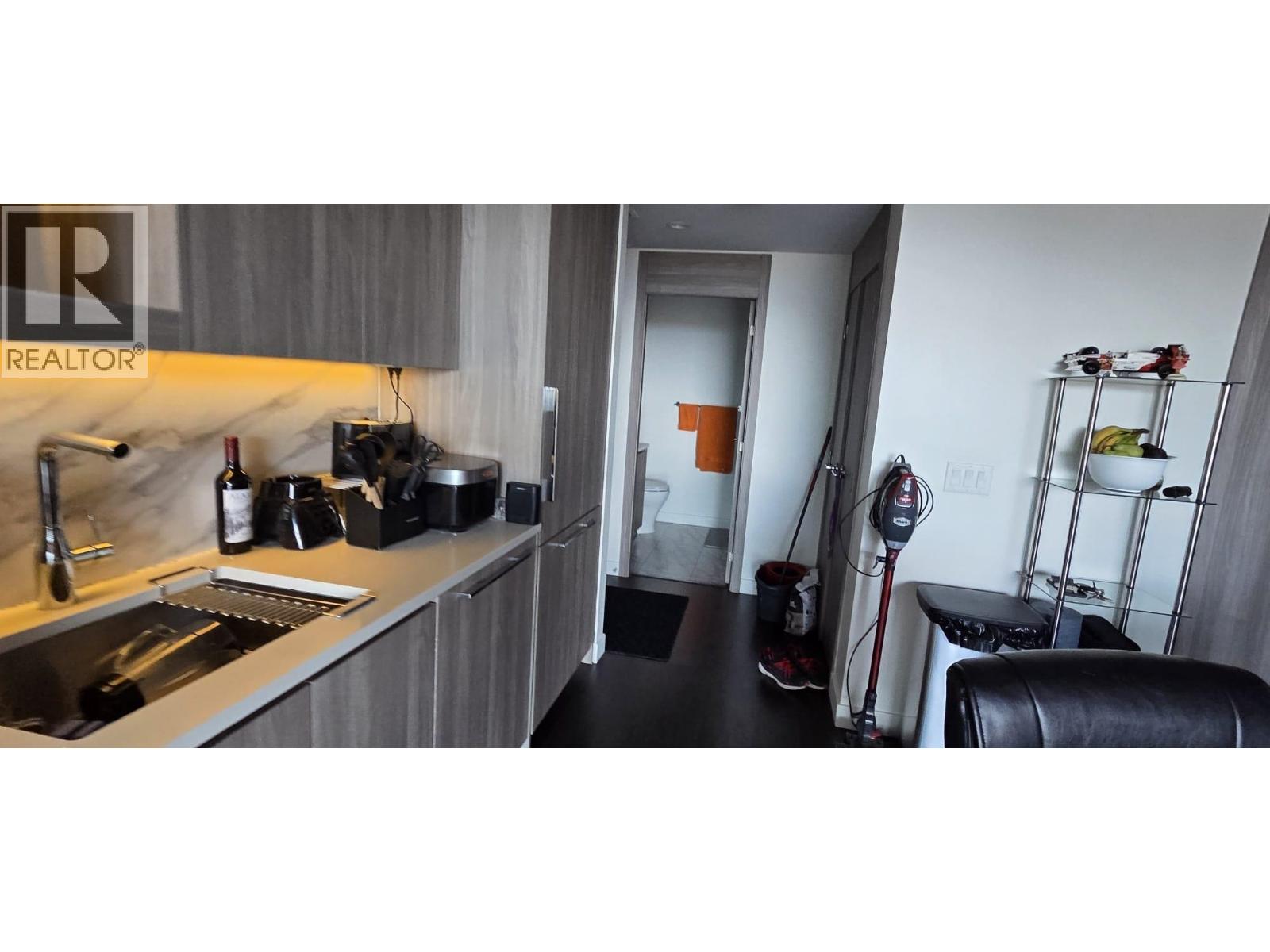 3004 4890 Lougheed Highway Property Photo 19