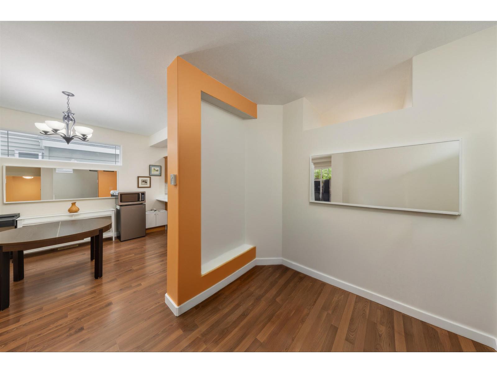 15186 61a Avenue Property Photo 14