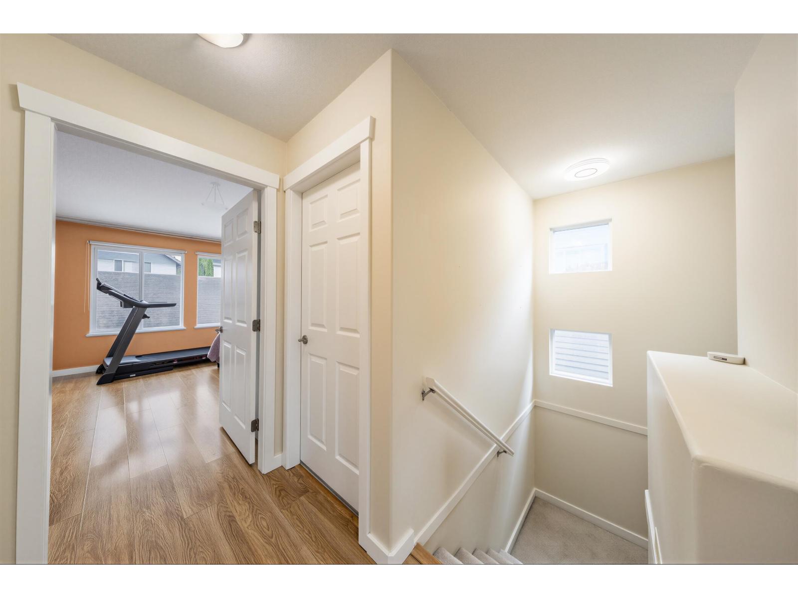 15186 61a Avenue Property Photo 23