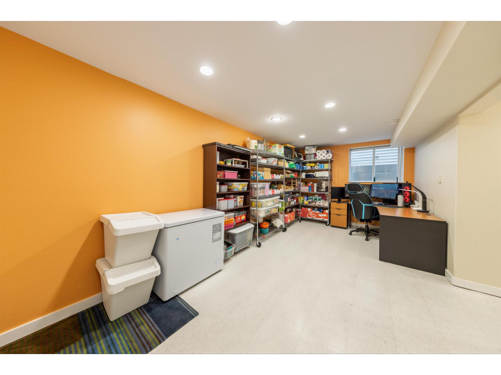 15186 61a Avenue Property Photo 32