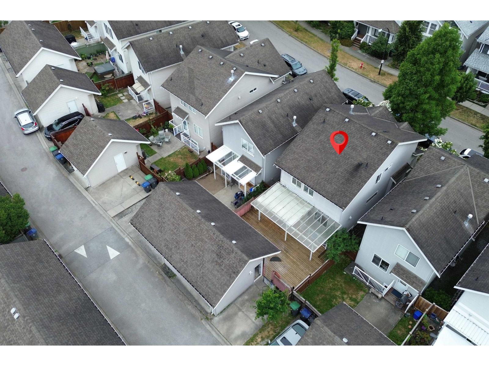 15186 61a Avenue Property Photo 37