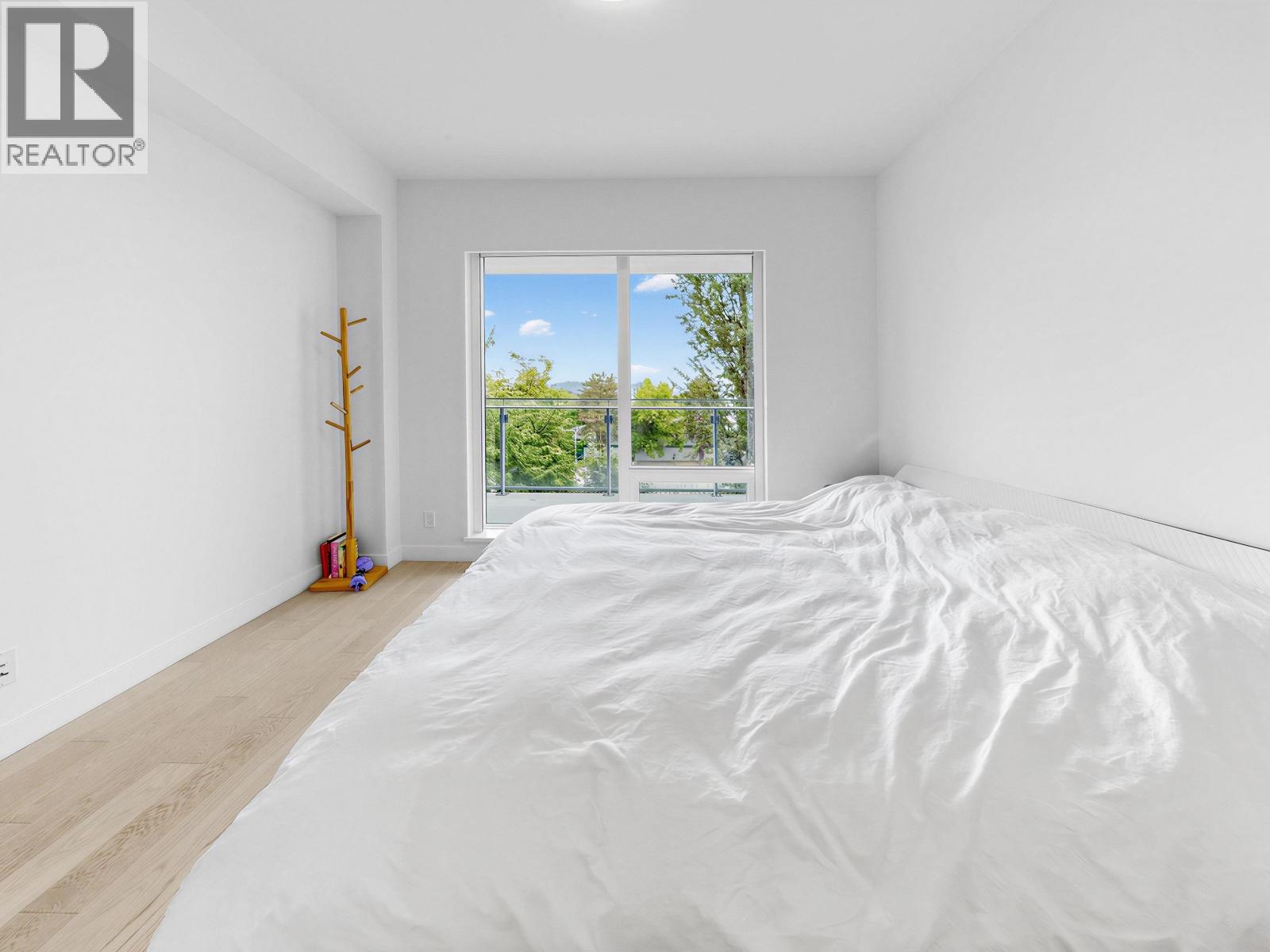 409 6833 Pearson Way Property Photo 17