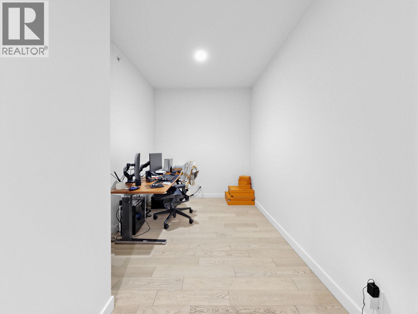 409 6833 Pearson Way Property Photo 23