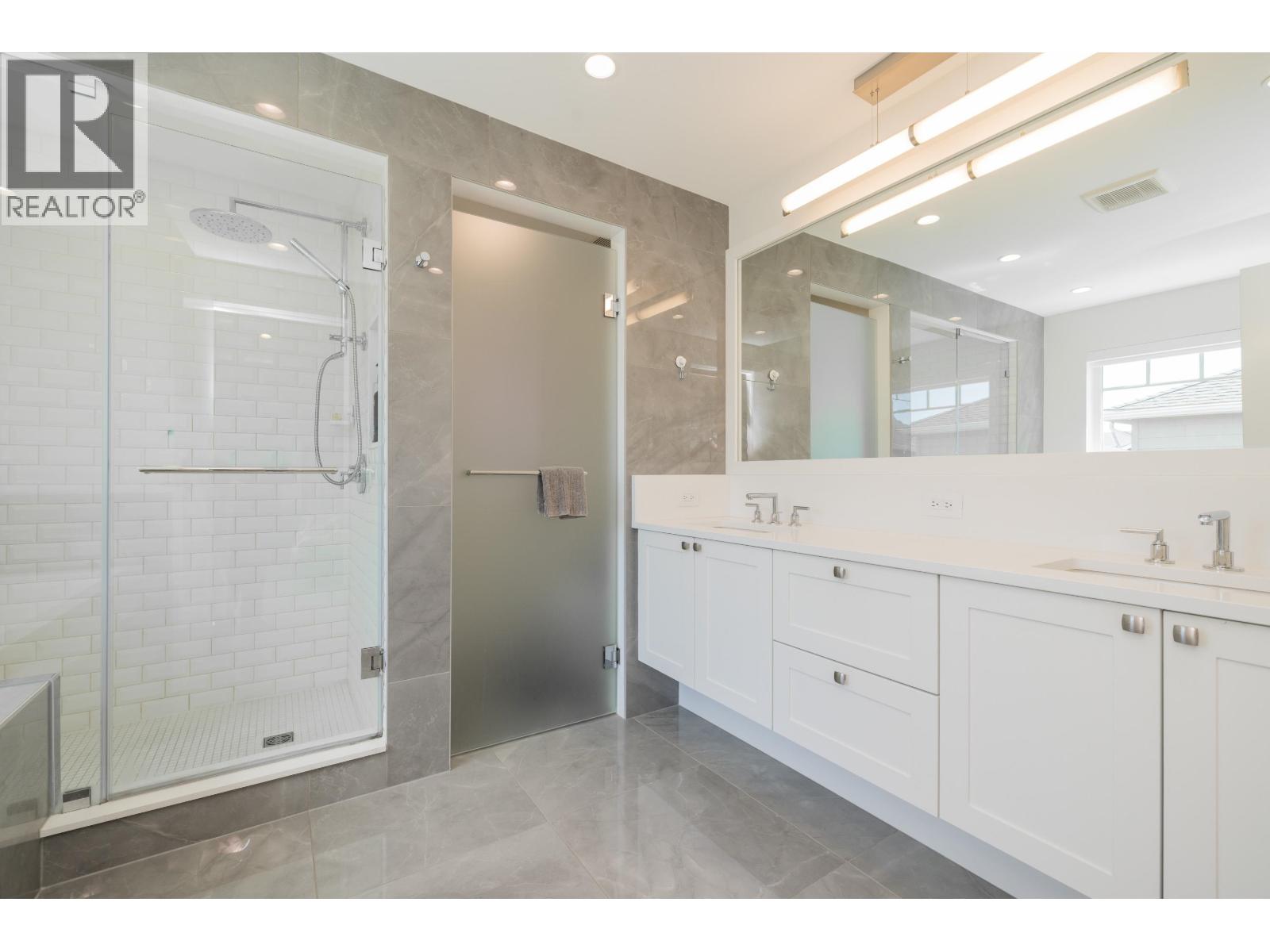 4702 Hazelnut Way Property Photo 24