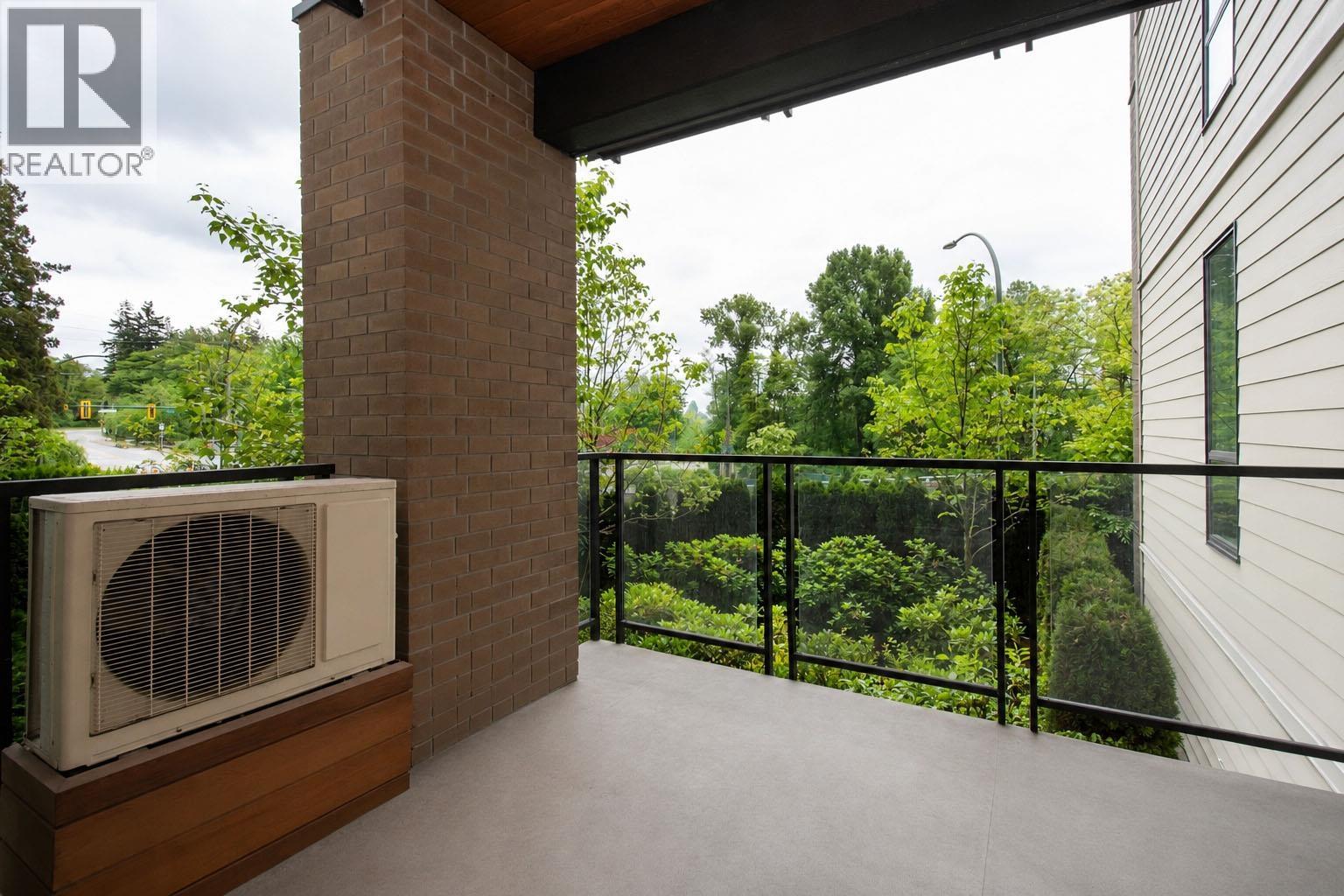 201 719 W 3rd Street Property Photo 12