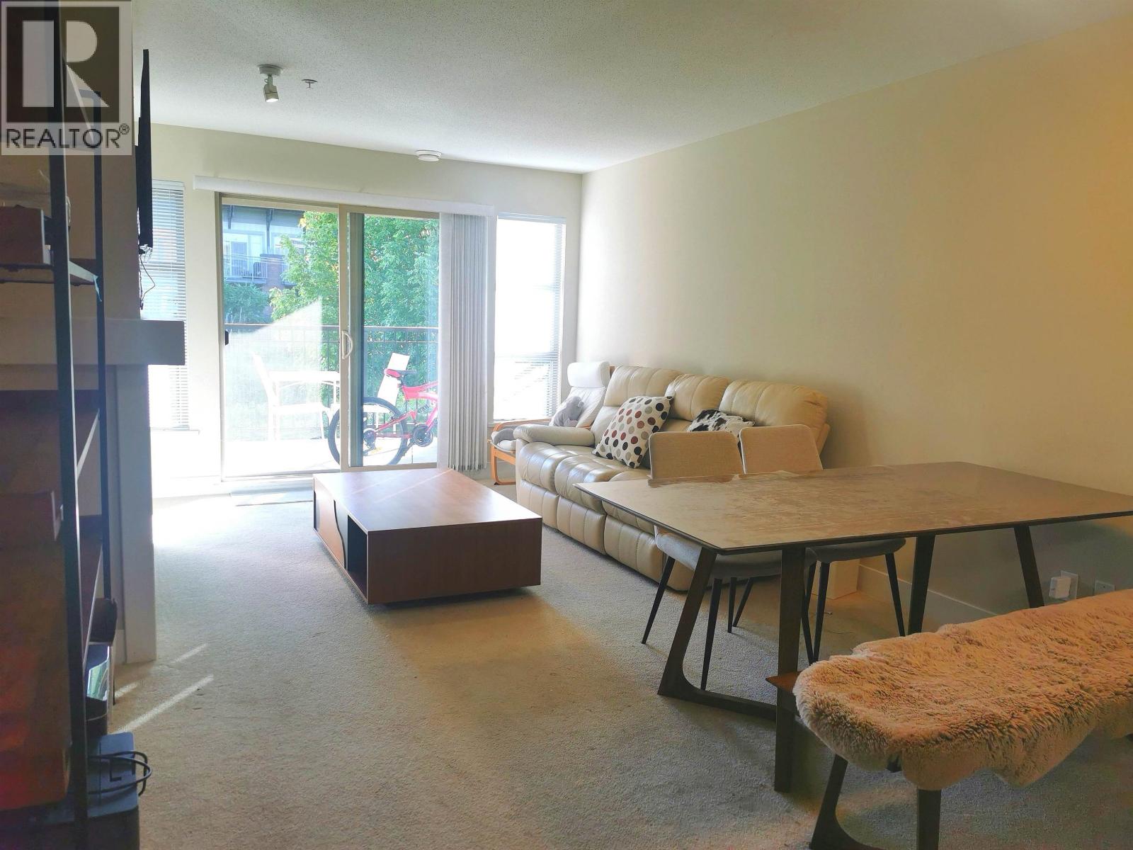 318 2388 Western Parkway Property Photo 3