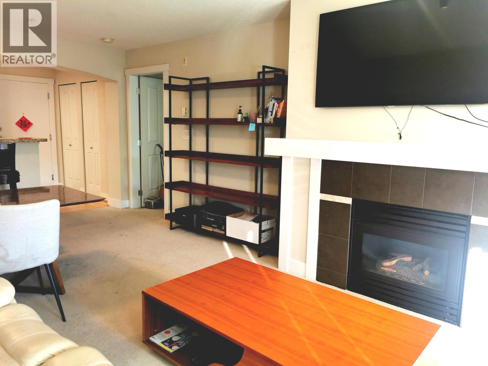318 2388 Western Parkway Property Photo 4
