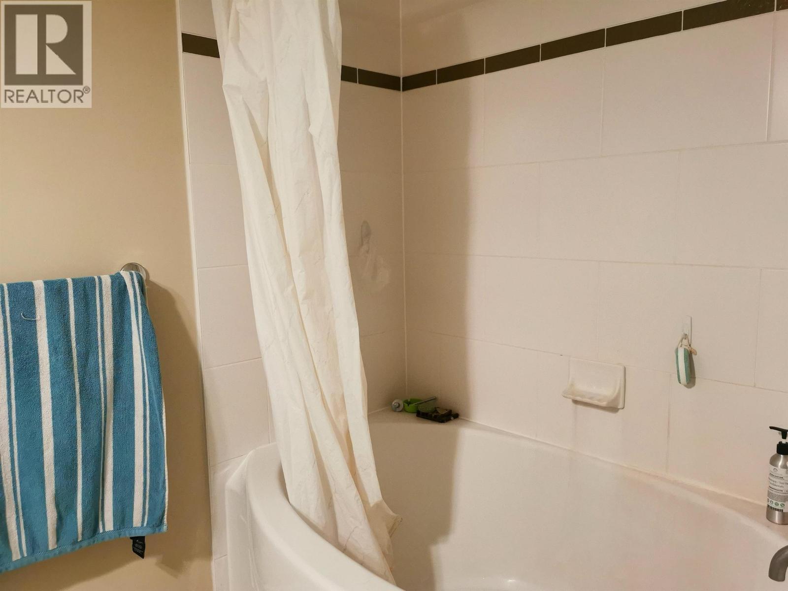 318 2388 Western Parkway Property Photo 9