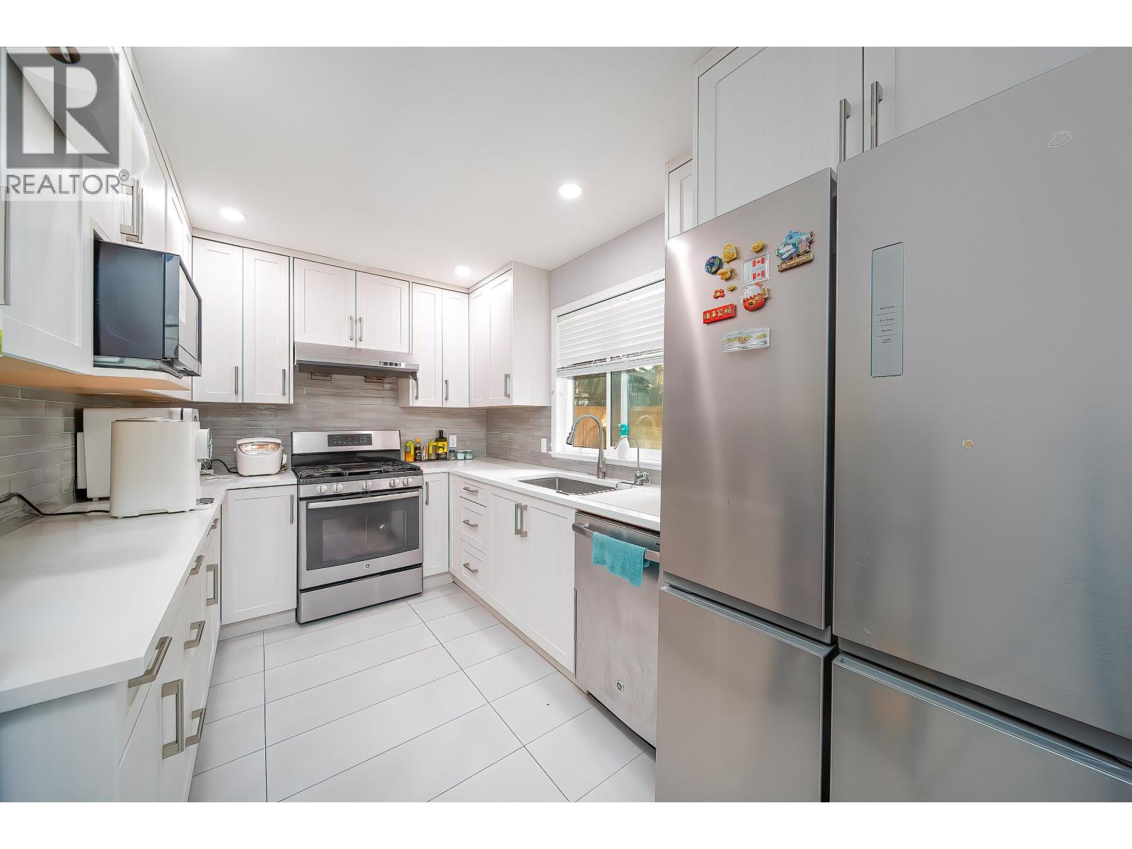 2 8491 Blundell Road Property Photo 11