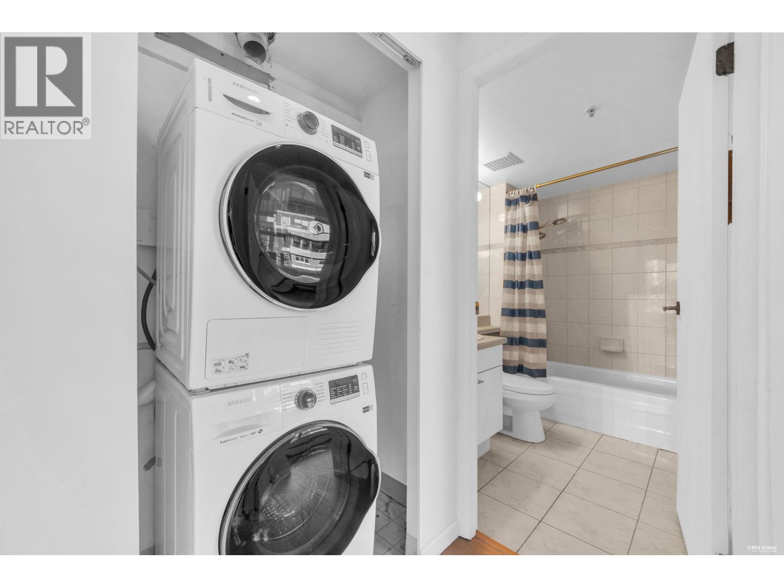 507 388 Drake Street Property Photo 20