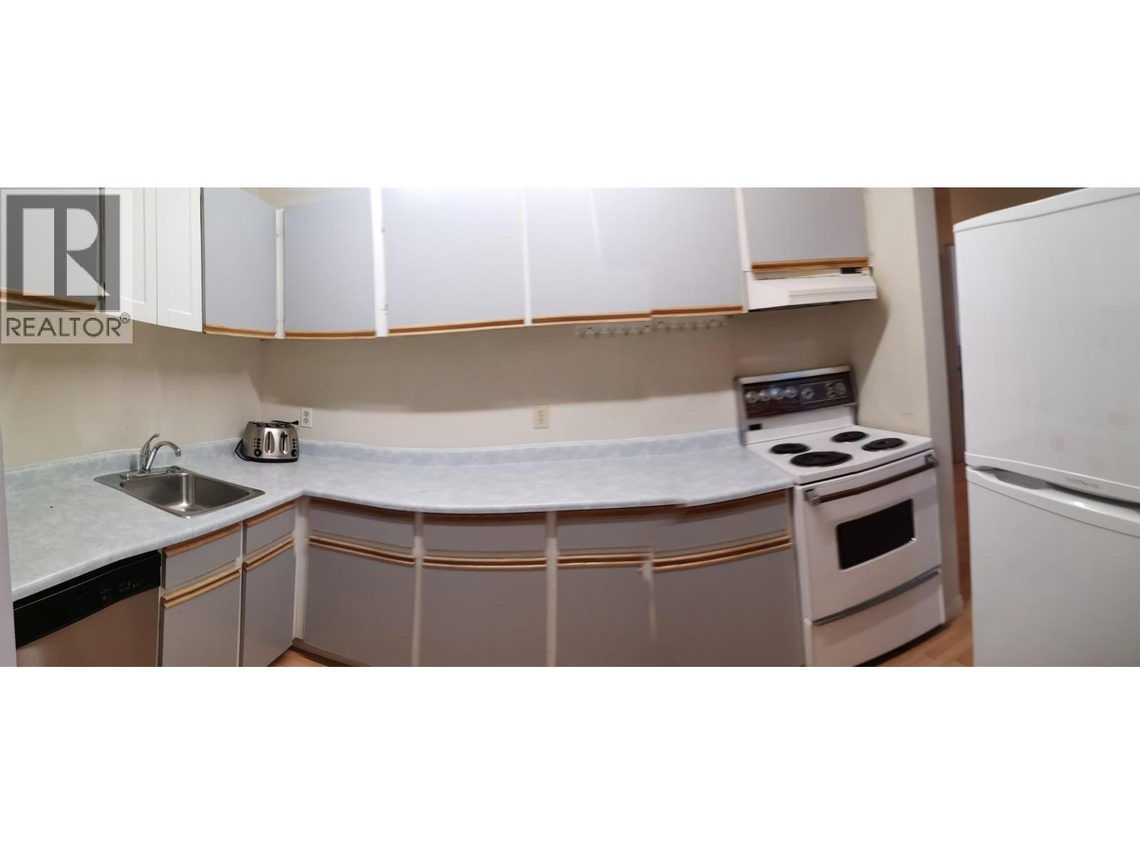 214 8031 Ryan Road Property Photo 8