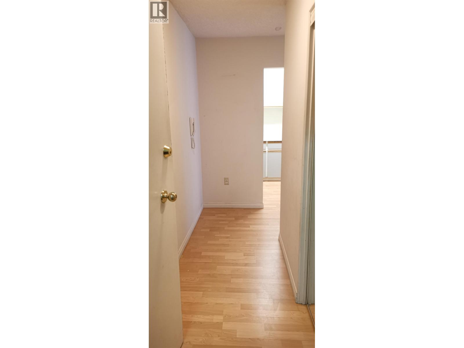 214 8031 Ryan Road Property Photo 12