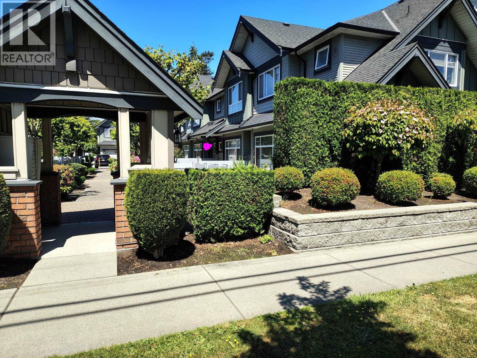 8 11711 Steveston Highway Property Photo 1