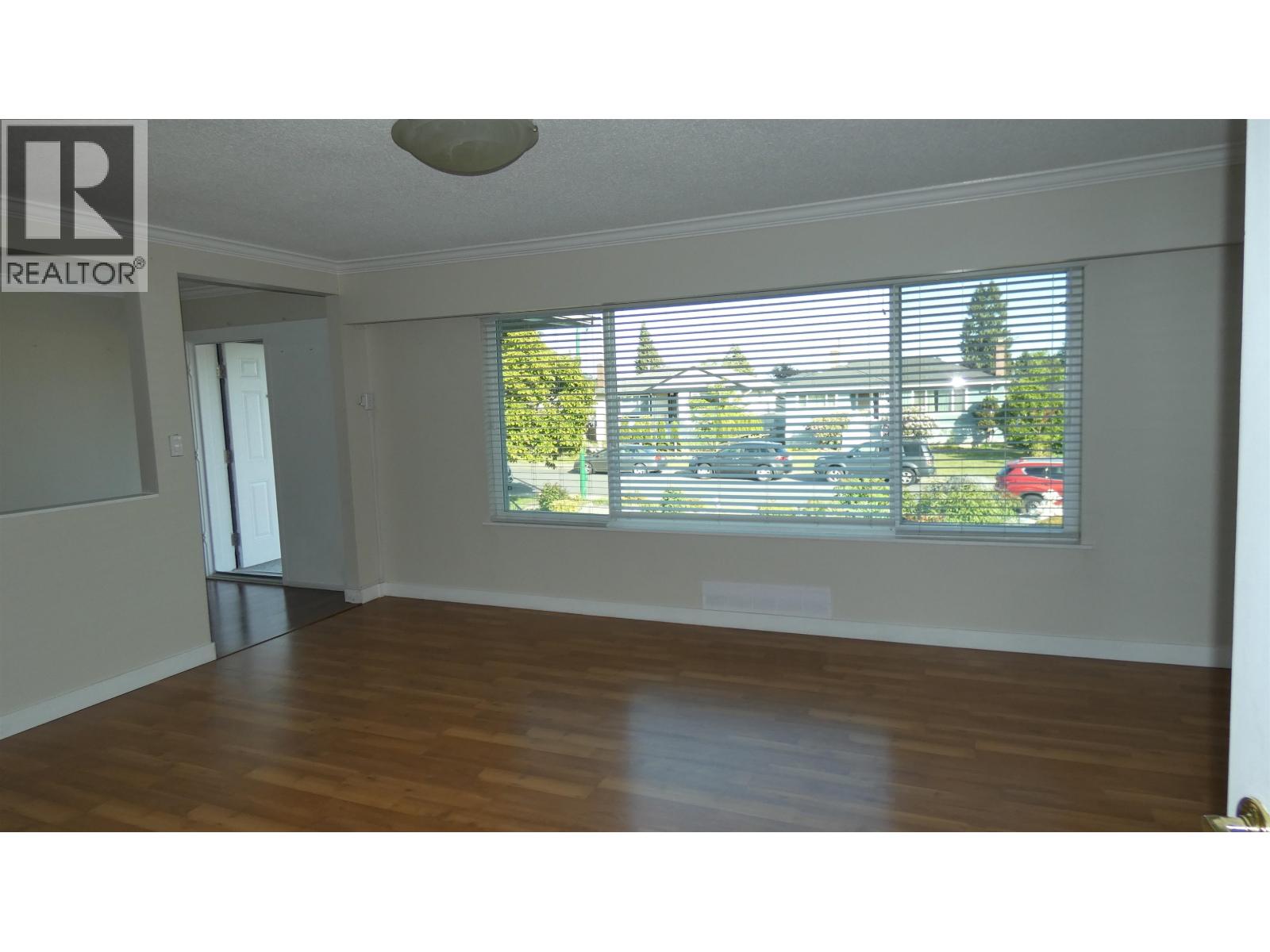 8391 11th Avenue Property Photo 17