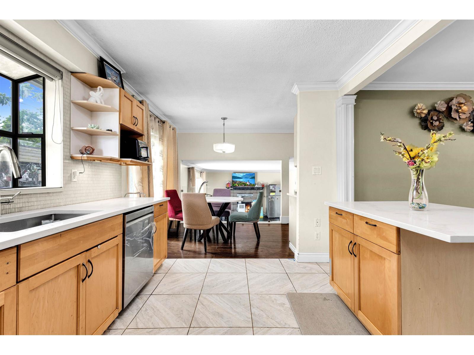16376 96 Avenue Property Photo 17