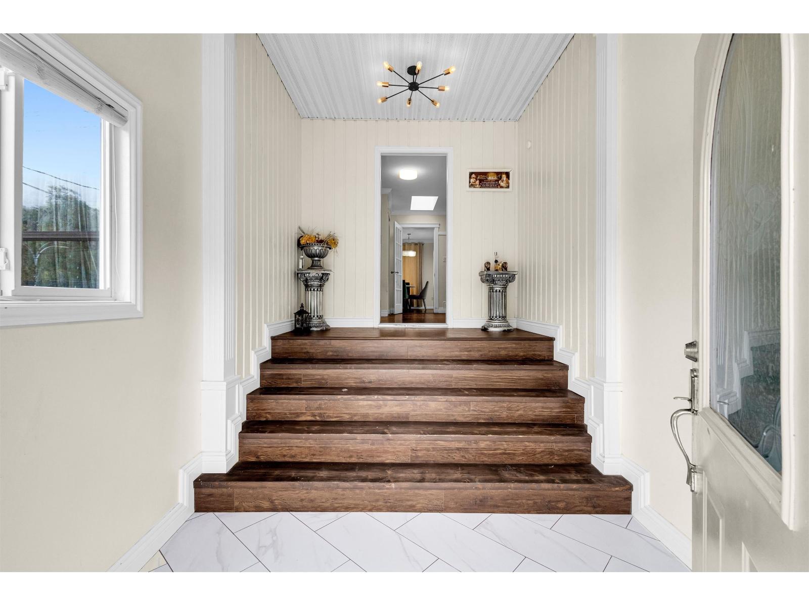 16376 96 Avenue Property Photo 29