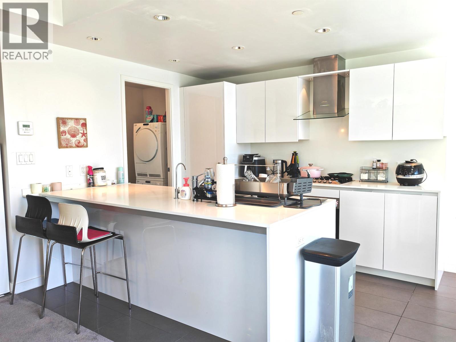 404 5171 Brighouse Way Property Photo 8