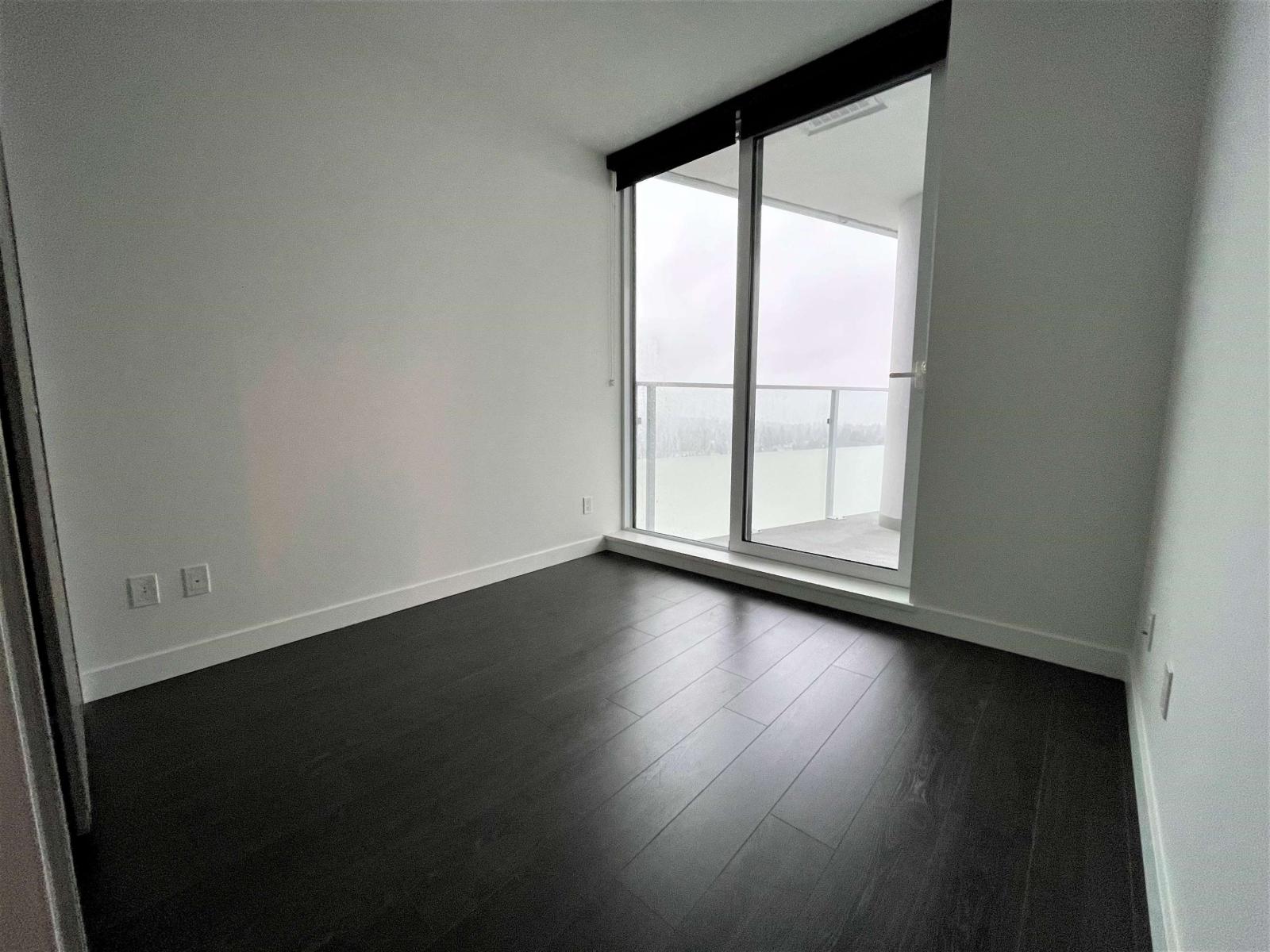 3303 9887 Whalley Boulevard Property Photo 6