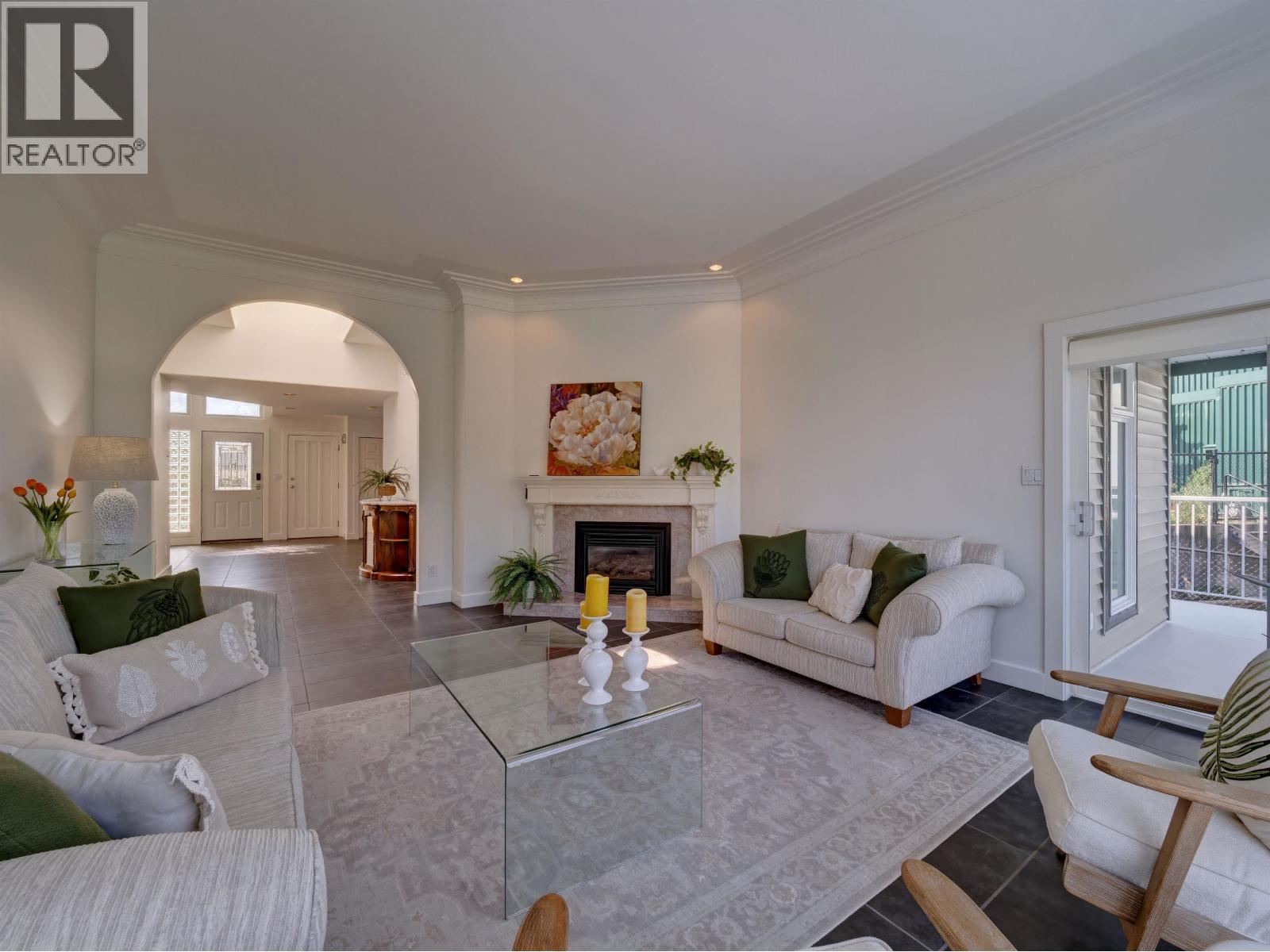 803 Oceanmount Boulevard Property Photo 7