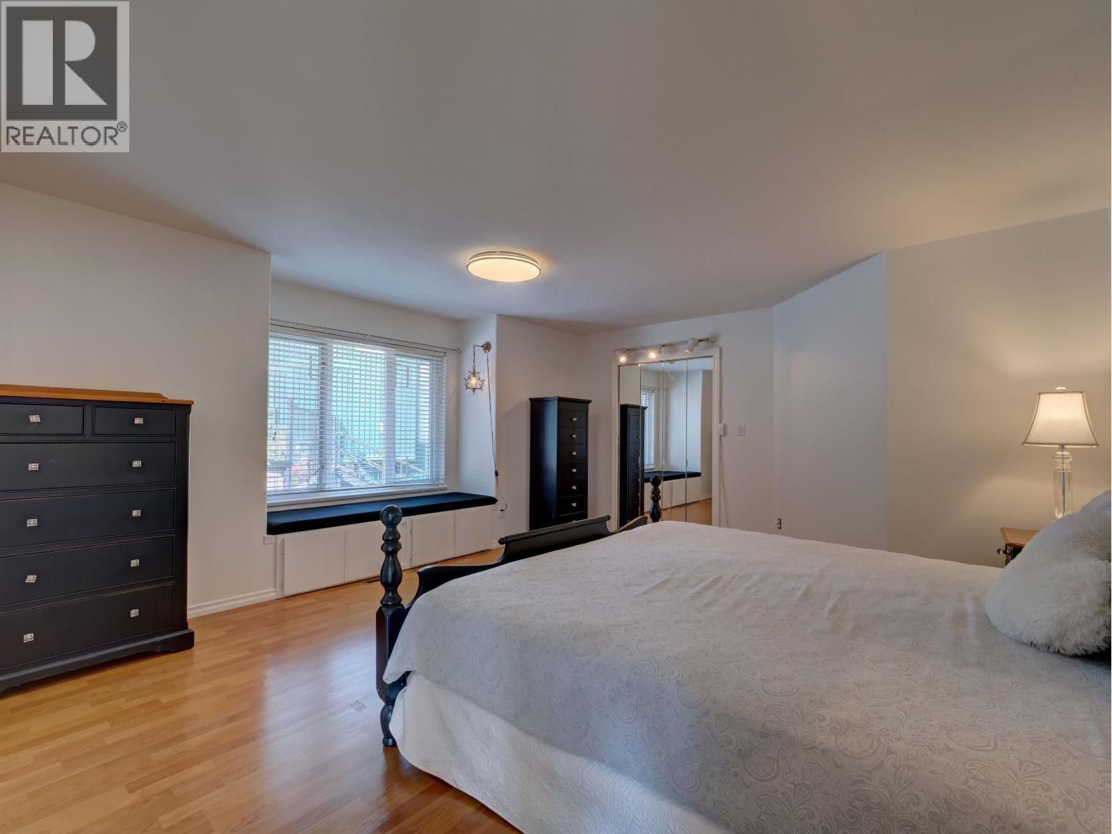 803 Oceanmount Boulevard Property Photo 21
