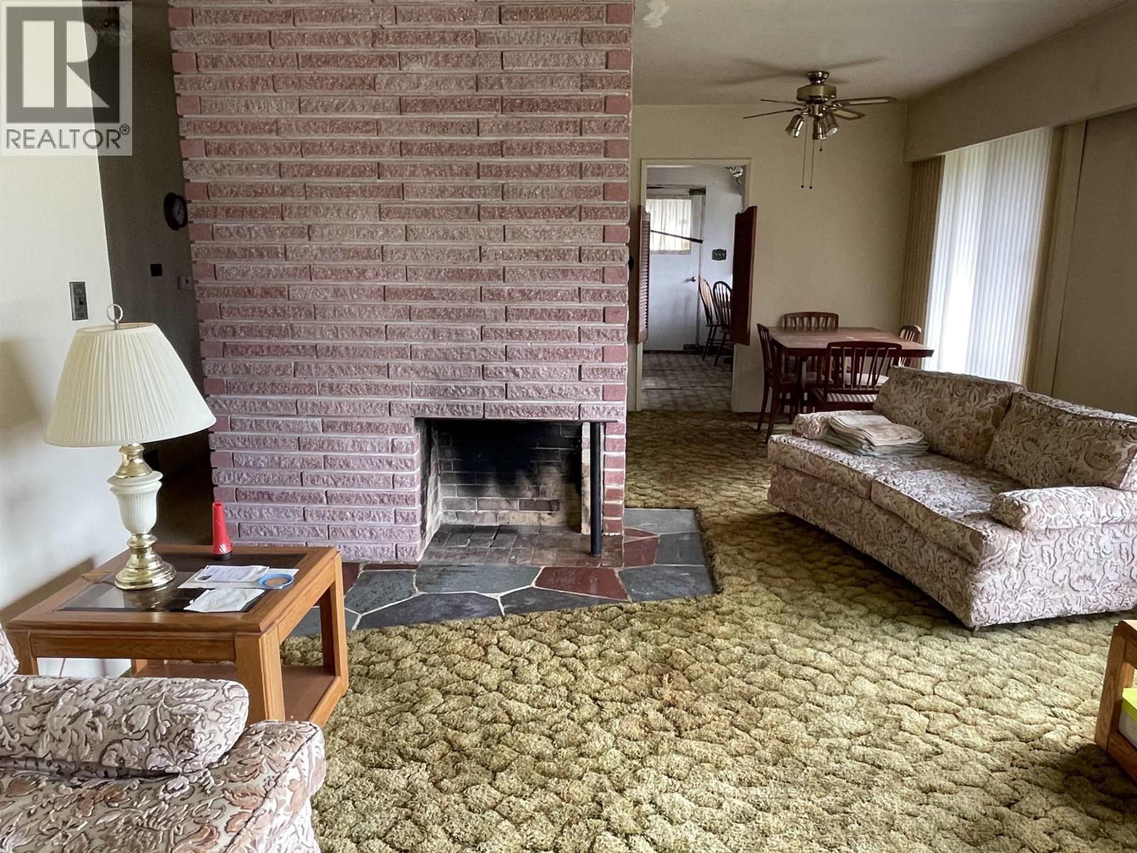 7131 Williams Road Property Photo 3