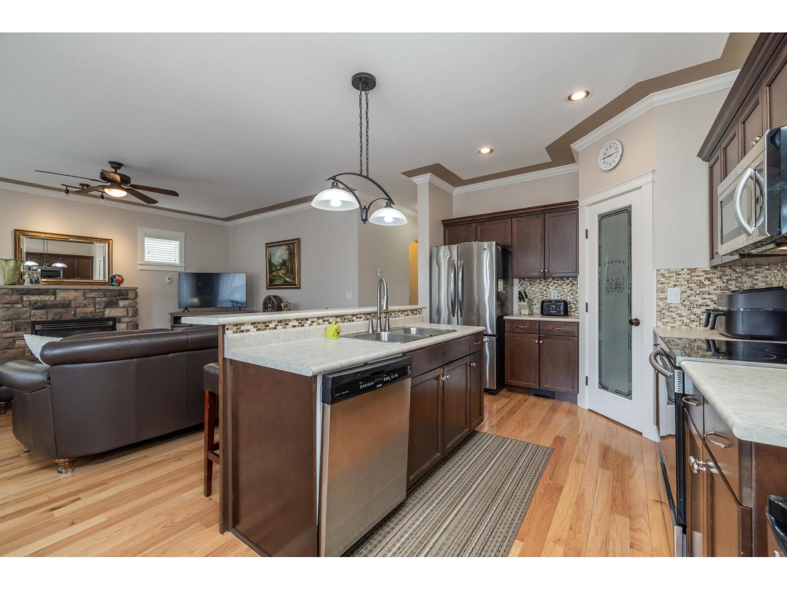 45715 Safflower Crescent Property Photo 12