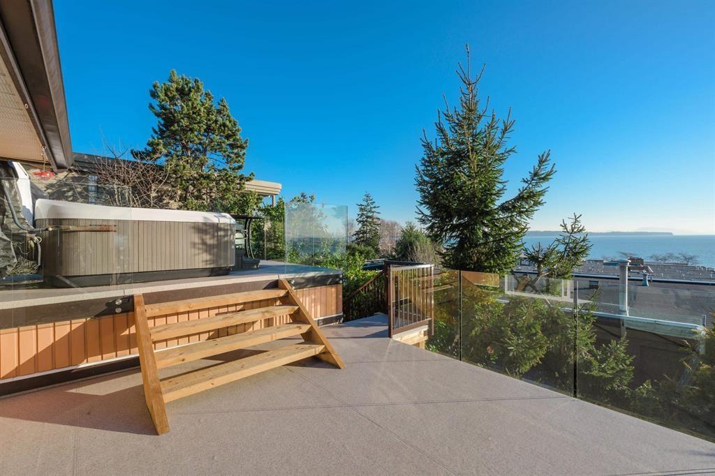 14810 Prospect Avenue Property Photo 17