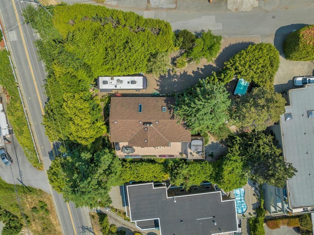 14810 Prospect Avenue Property Photo 22