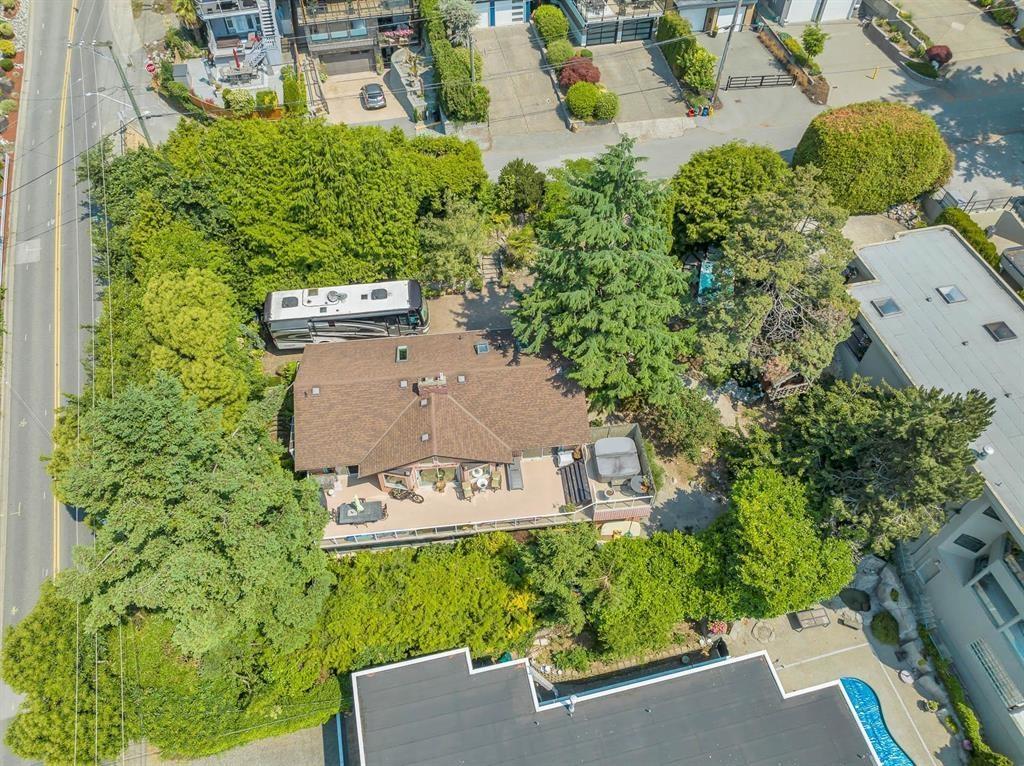 14810 Prospect Avenue Property Photo 31