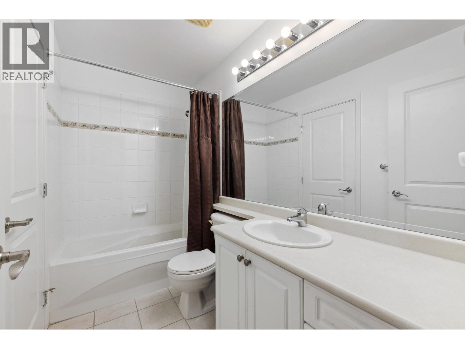 204 4600 Westwater Drive Property Photo 23