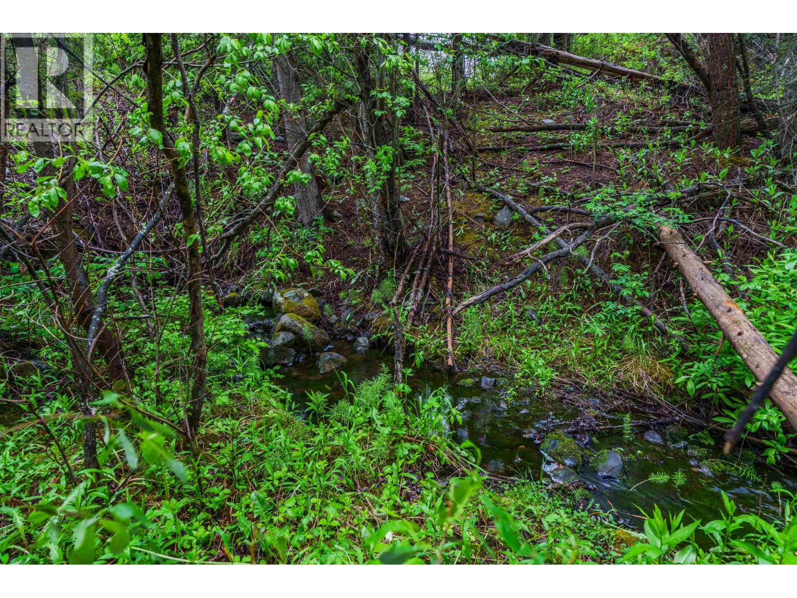 7587 Womack Road Property Photo 3
