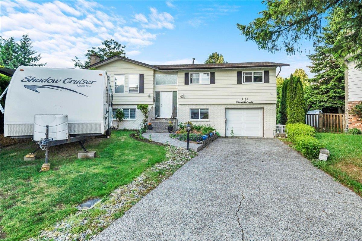 3166 Princess Court Property Photo 1