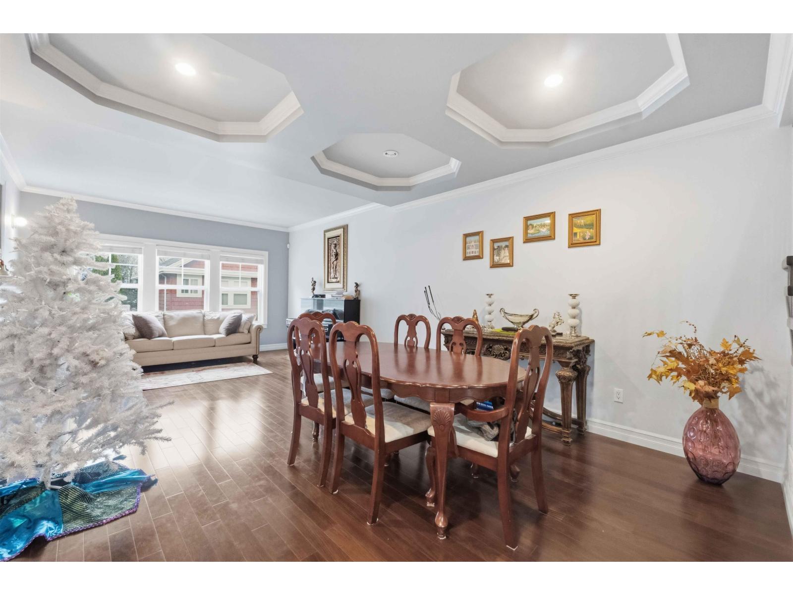 4 3495 147a Street Property Photo 15