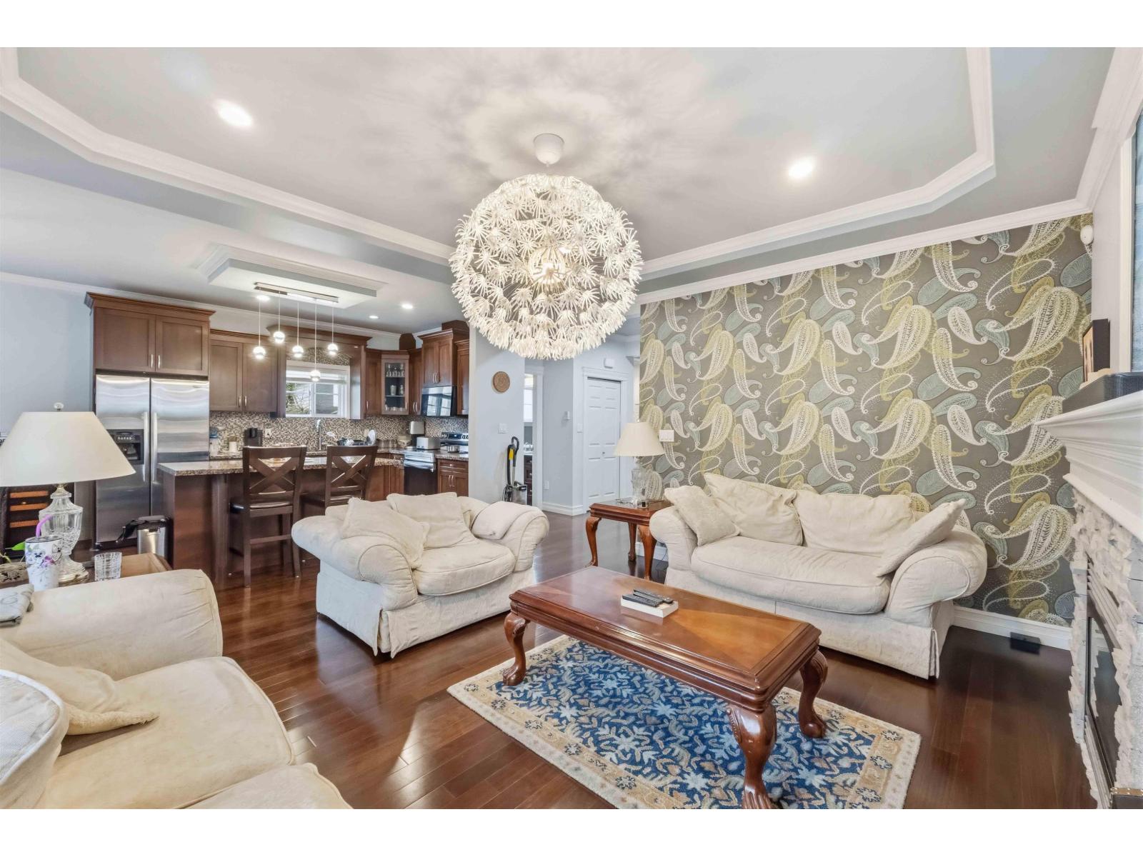 4 3495 147a Street Property Photo 17